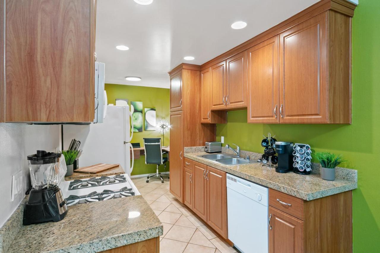 Beverly Hills Gem 1 Bedroom Apt With Parking 218 Los Angeles Exteriér fotografie
